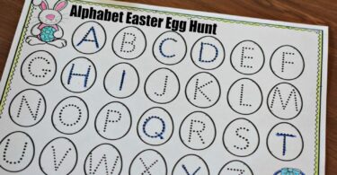 FREE Alphabet Easter Egg Hunt- super cute alphabet worksheets combined with an Easter egg activity for kids to practice letter recognition. This is such a fun, NO PREP educational Easter activity for preschool and kindergarten age kids #easter #preschool #kindergarten
