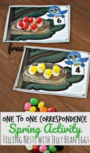 FREE One to One Correspondence Spring Activity for kids - this fun, hands on math activity for preschoolers, toddler, and kindergarten age kids make it fun to learn about math #math #preschool #springactivity