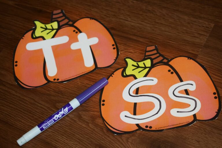 Pumpkin Alphabet Traceable Letters (Free Printable!)
